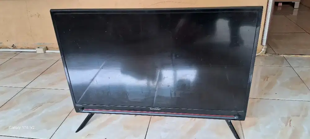 Tv led sharp 32 inch analog sepaket STB