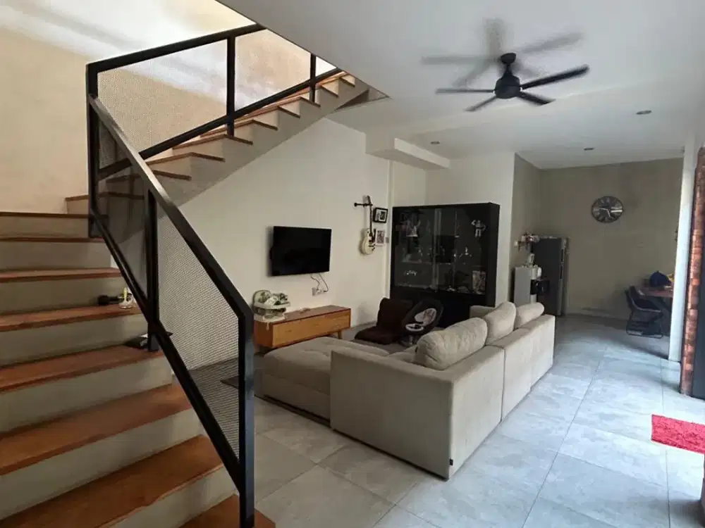 Dijual Rumah Modern Minimalis Siap Huni Lokasi Perum Kahuripan Nirwana Sidoarjo Kota