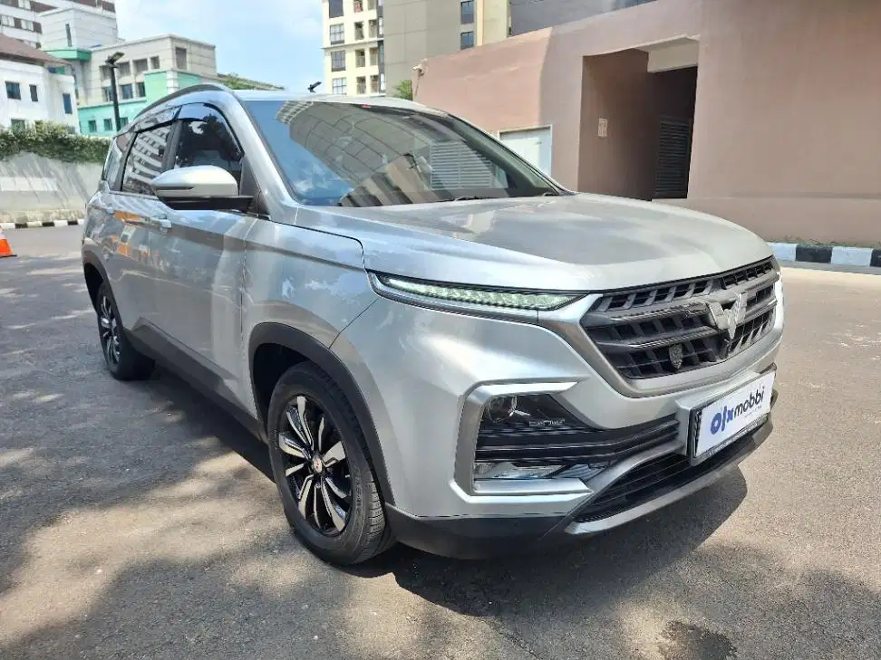 LOW DP Wuling Almaz 1.5 Exclusive 5-Seater Bensin-AT 2020 KZB