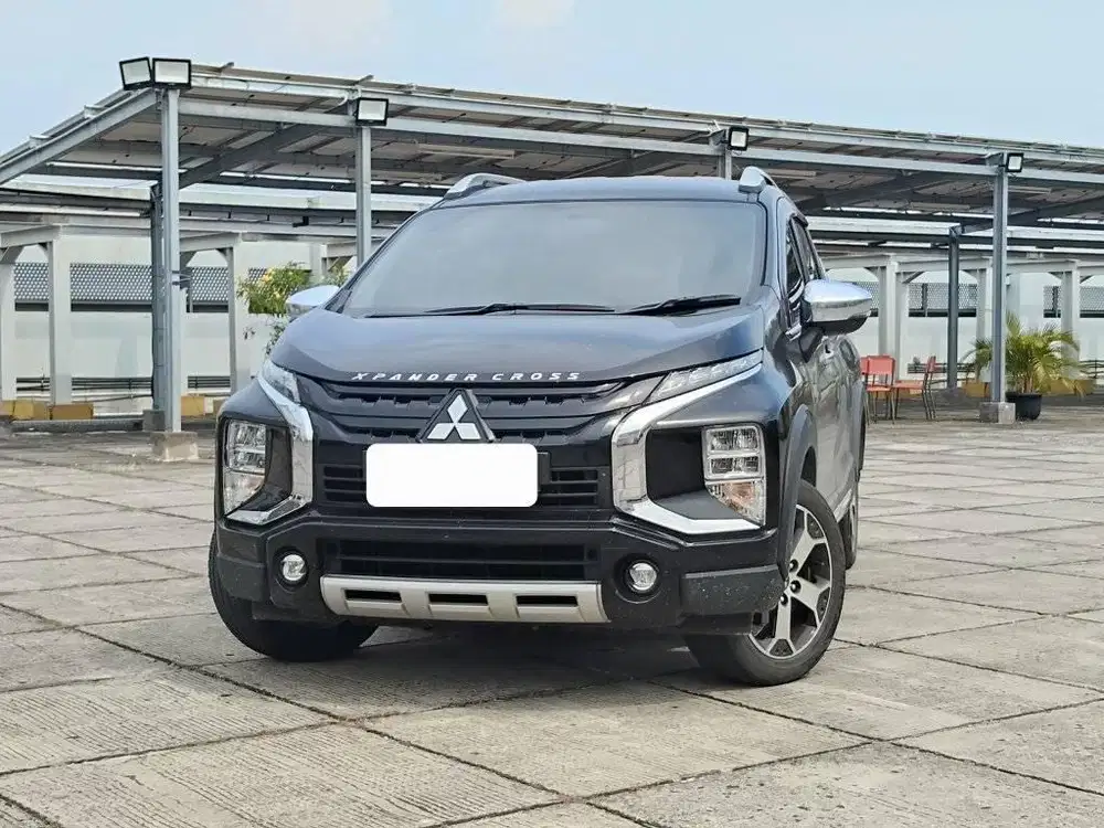 KM 19RB XPANDER CROSS PREMIUM PACKAGE AT MATIC AUTOMATIC 2022 HITAM