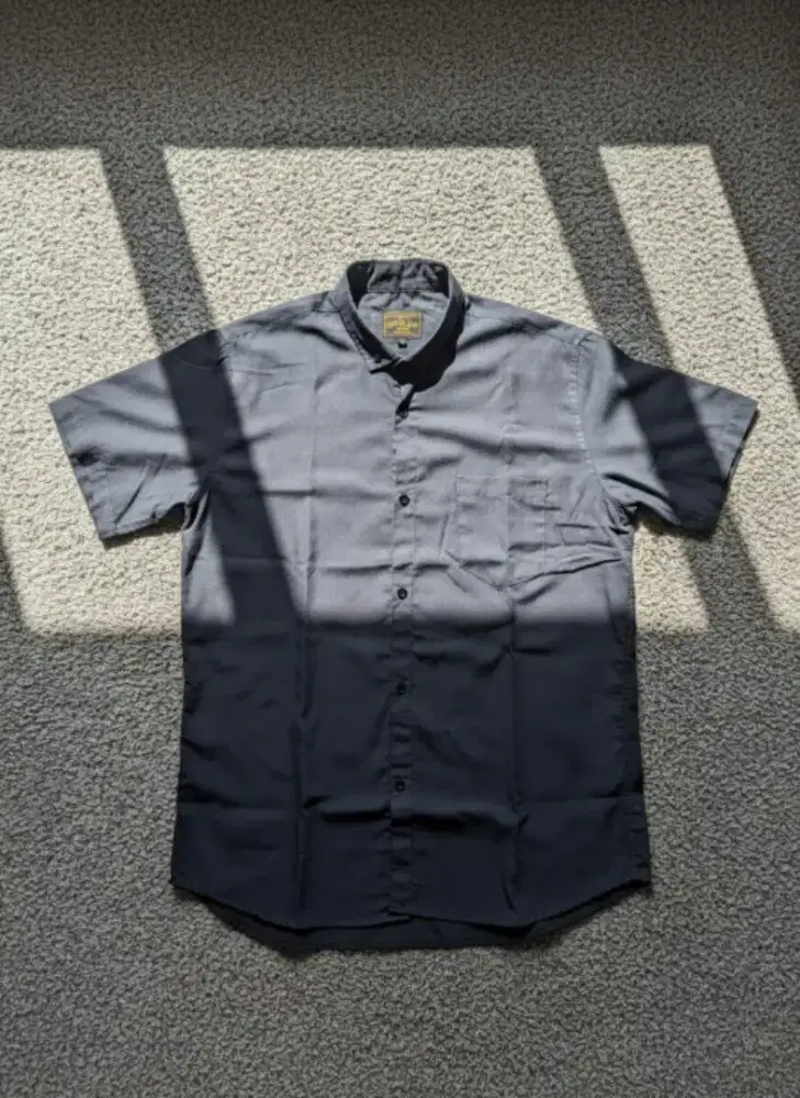 Hurley lengan pendek