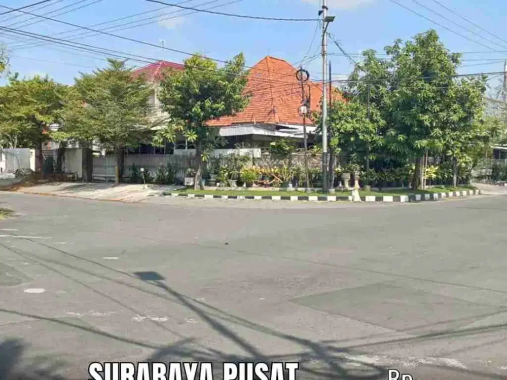 Rare Listing Rumah Komersial Area Surabaya Pusat Rangka Atap Kayu Jati Tua Belanda Carport 8 mobil
