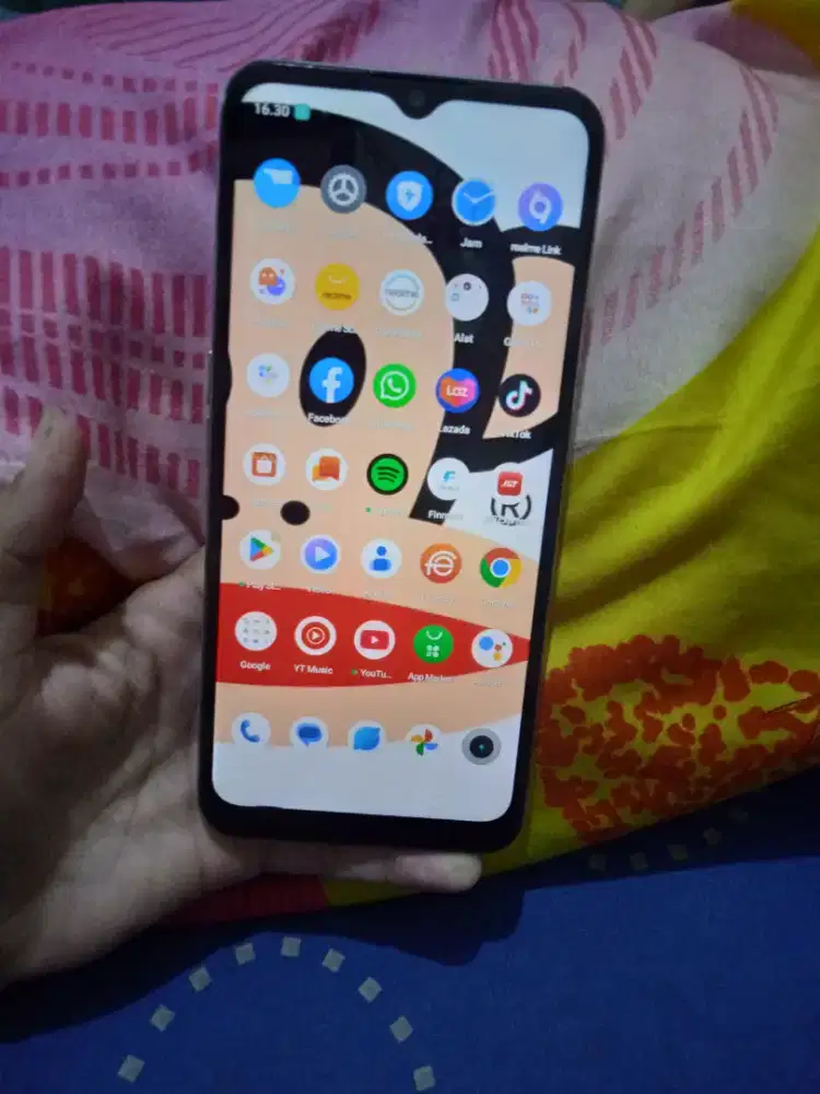 Realme c31 normal