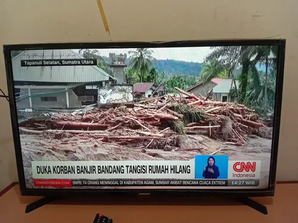 Tv led. Samsung 32 inc. ( digital. Tv )