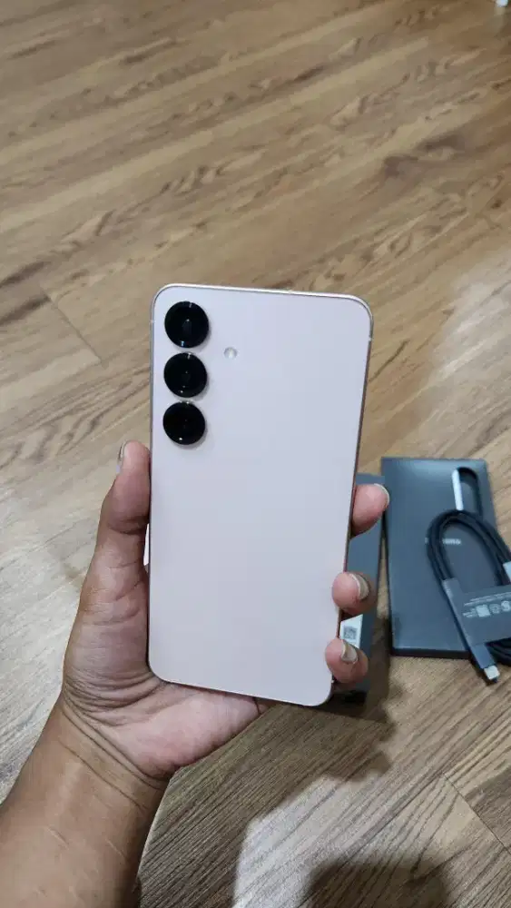 Preloved samsung s25 pinkgold