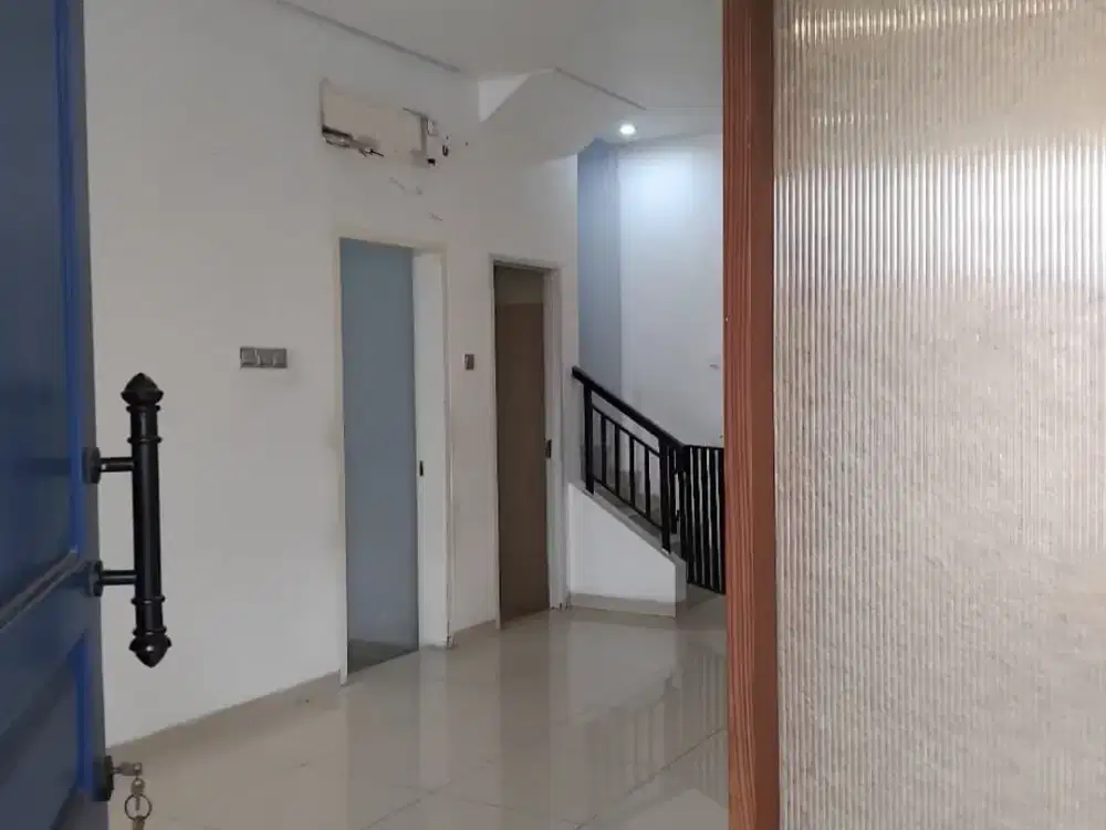 Rumah Bagus Di Puri Mansion Jakarta Barat Luas 9x15 2 Lantai Semi Furnished