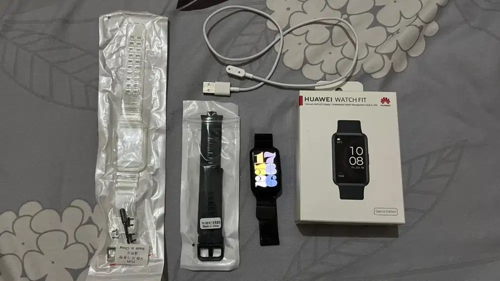 SMART WATCH JAM TANGAN HUAWEI WATCH FIT SE [SECOND NEGO]