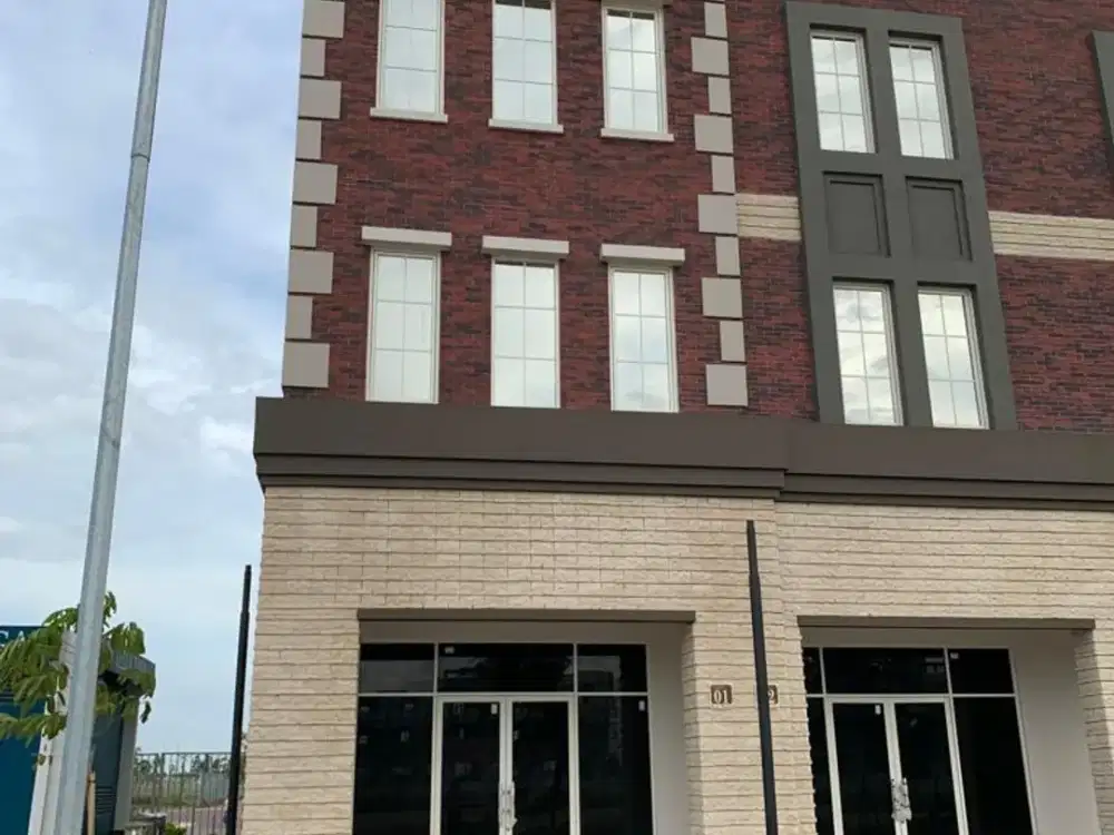 Disewakan Ruko 3 Lantai Ready di Boston PIK 2