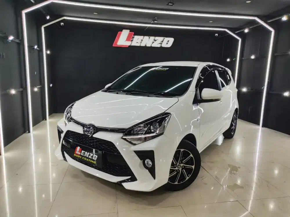 Agya 1.2 G at matic 2022 Putih Lenzo mobil