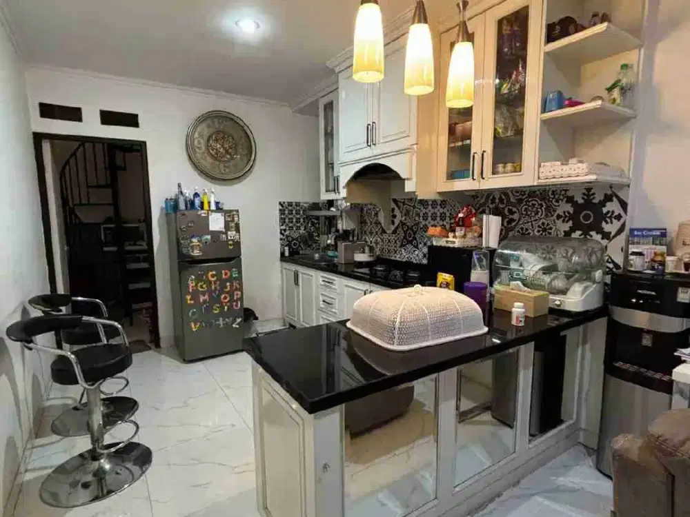 Rumah keren Bintaro jaya Jaksel jual cepat hook