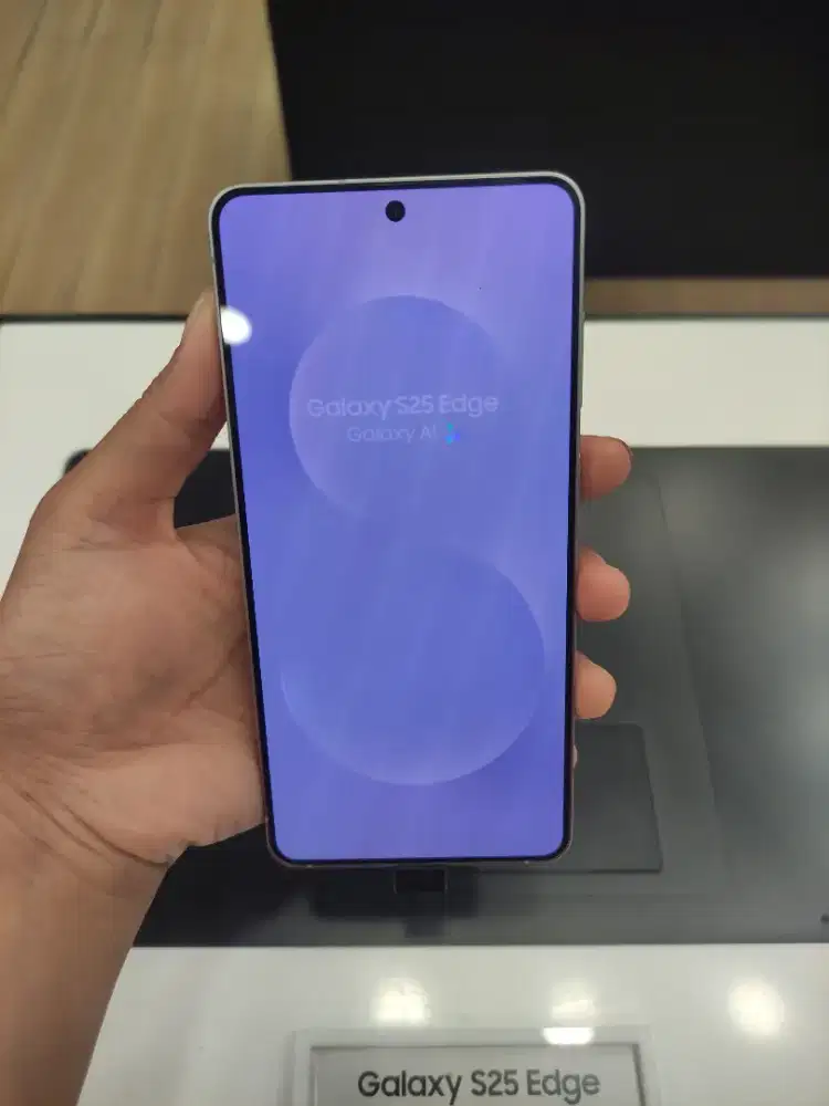 Credit hp galaxy s25 edge
