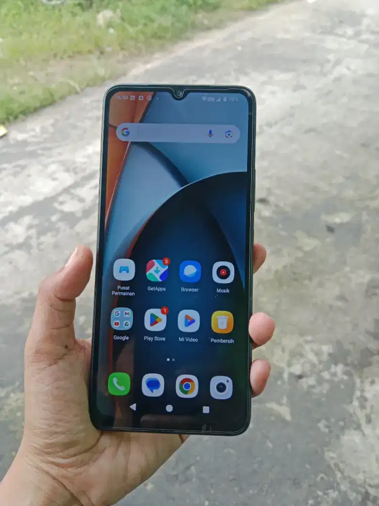 Redmi A3 normal 4+4/128