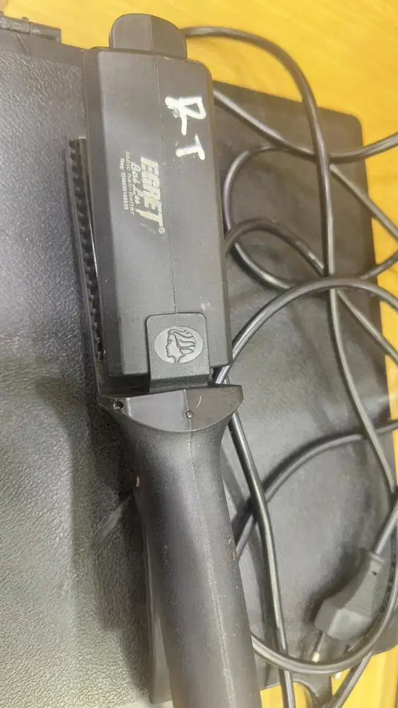 Catokan rambut BAI LU