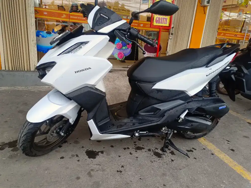 Honda Vario ALL New 160CC Keyles ISS Tahun 2025 Siap tancap Gass JOZZZ