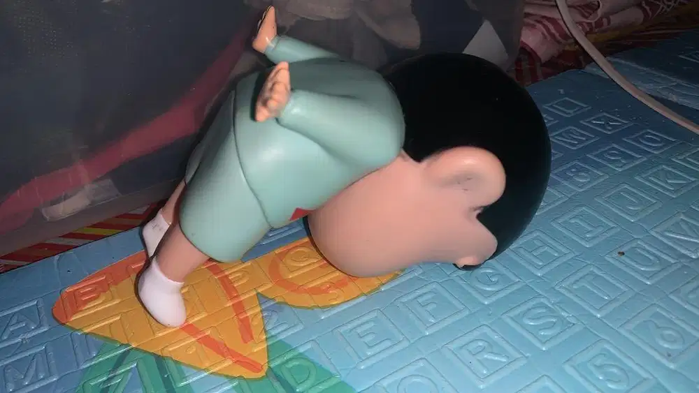 Dekorasi atau pajangan lucu shinchan