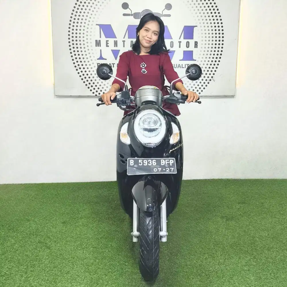 SCOOPY PRESTIGE 2022 DP 900K SYARAT KTP + KK CASH KREDIT