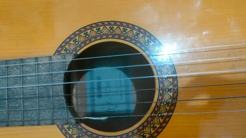 Dijual gitar yamaha c315 ori