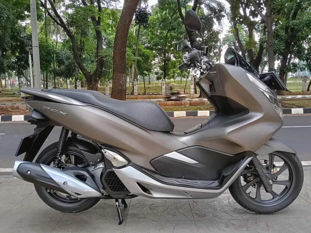 DP MINIM 1.500 CASH KREDIT HONDA PCX 150 ABS THN PAJAK IDUP