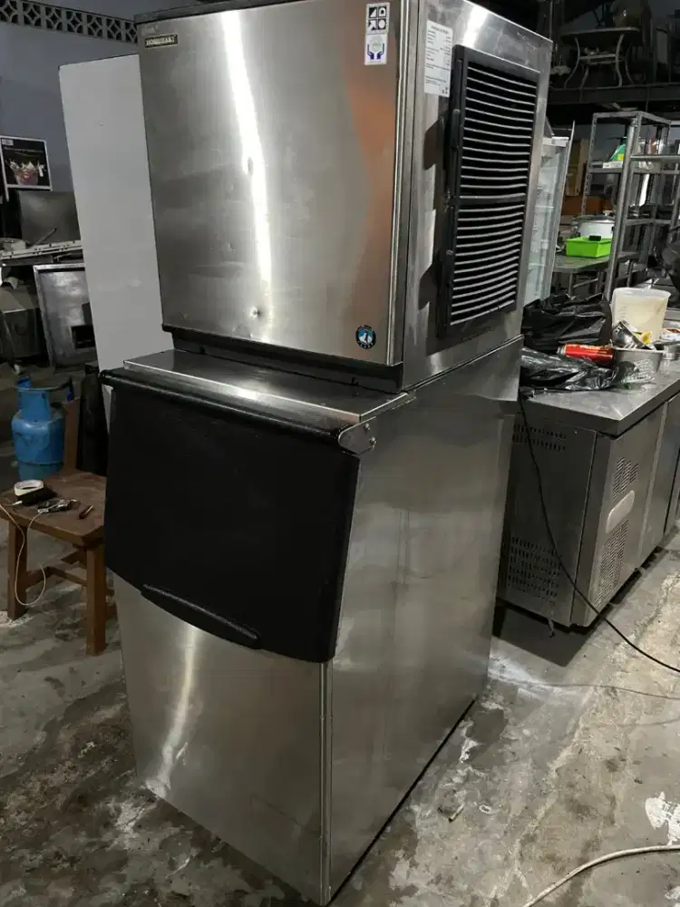 Hoshizaki Ice Maker