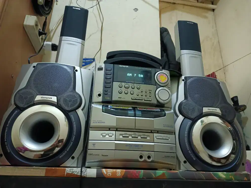 Compo aiwa nsx vc88 new old stok