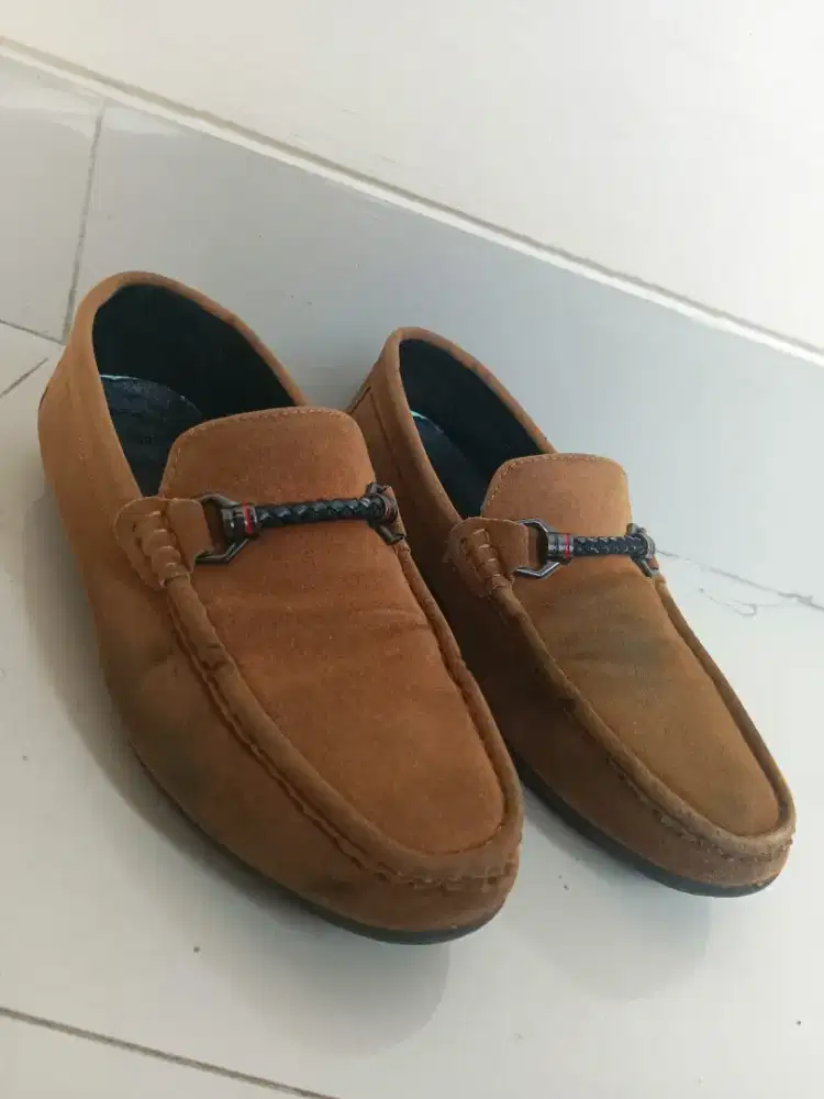 Sepatu second Loafer Coklat Size 40-41