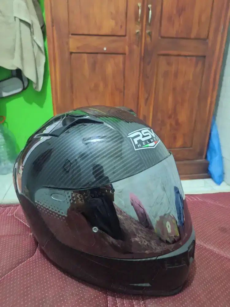 Helm RSV ff500 carbon