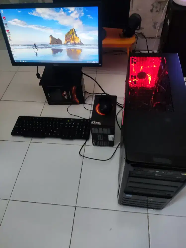 komputer plus monitor core i3 gen 6