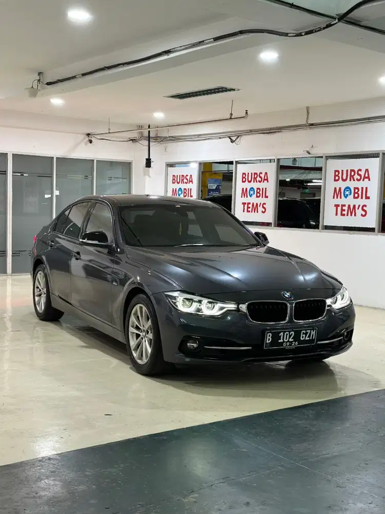 Low KM!! BMW F30 320i LCI 2016