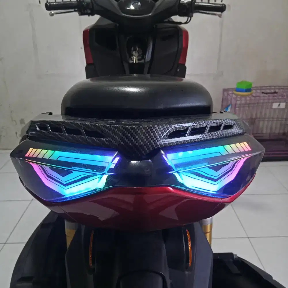 lampu belakang nmax