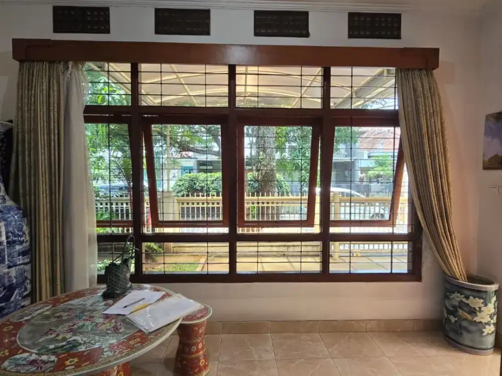 Dijual Rumah Strategis dan Terawat di Lokasi Premium Sayap Riau, Bandung