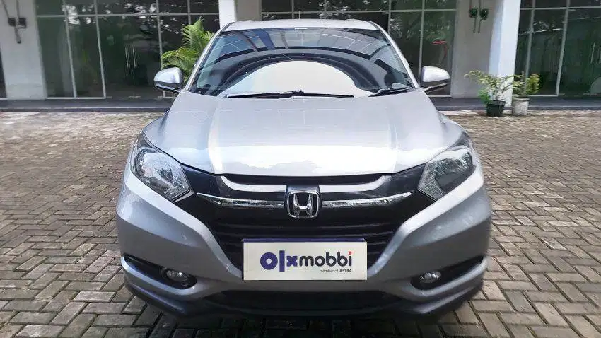 TDP 7,JT Honda HR-V 1.5 S Bensin-MT Biru 2015