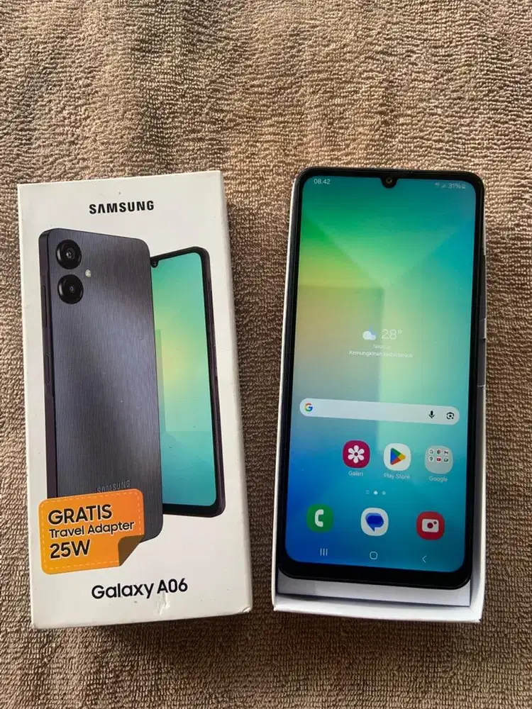 Samsung A06 4/64gb resmi segel mulus gak ada minus