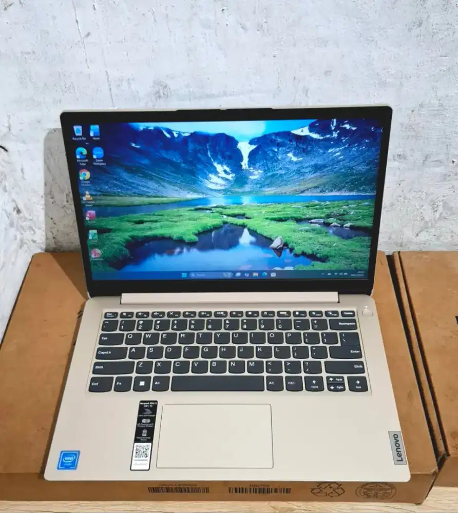 LENOVO IDEAPAD SLIM 1-14IGL7
Intel N4020 Ram 8 SSD 512