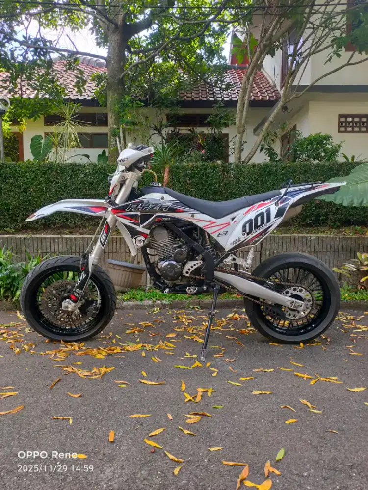 Kawasaki KLX THN 2014