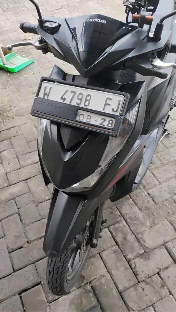 Beat deluxe tahun 2023