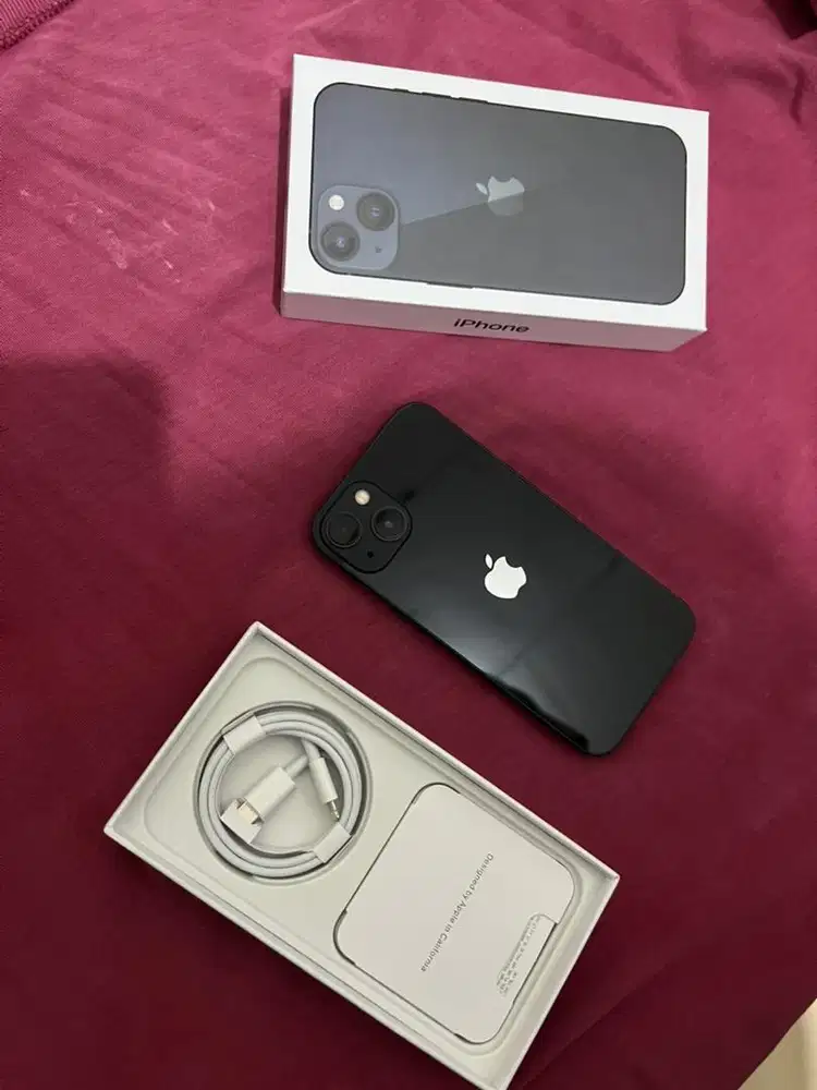 iphone 13 128gb  baru berarti