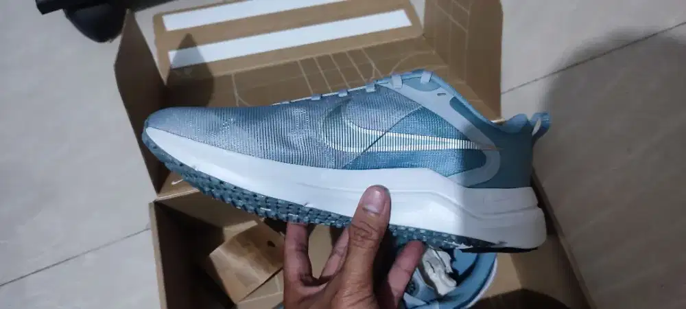 SEPATU NIKE DOWNSHIFTER 12 SMOKE GREY