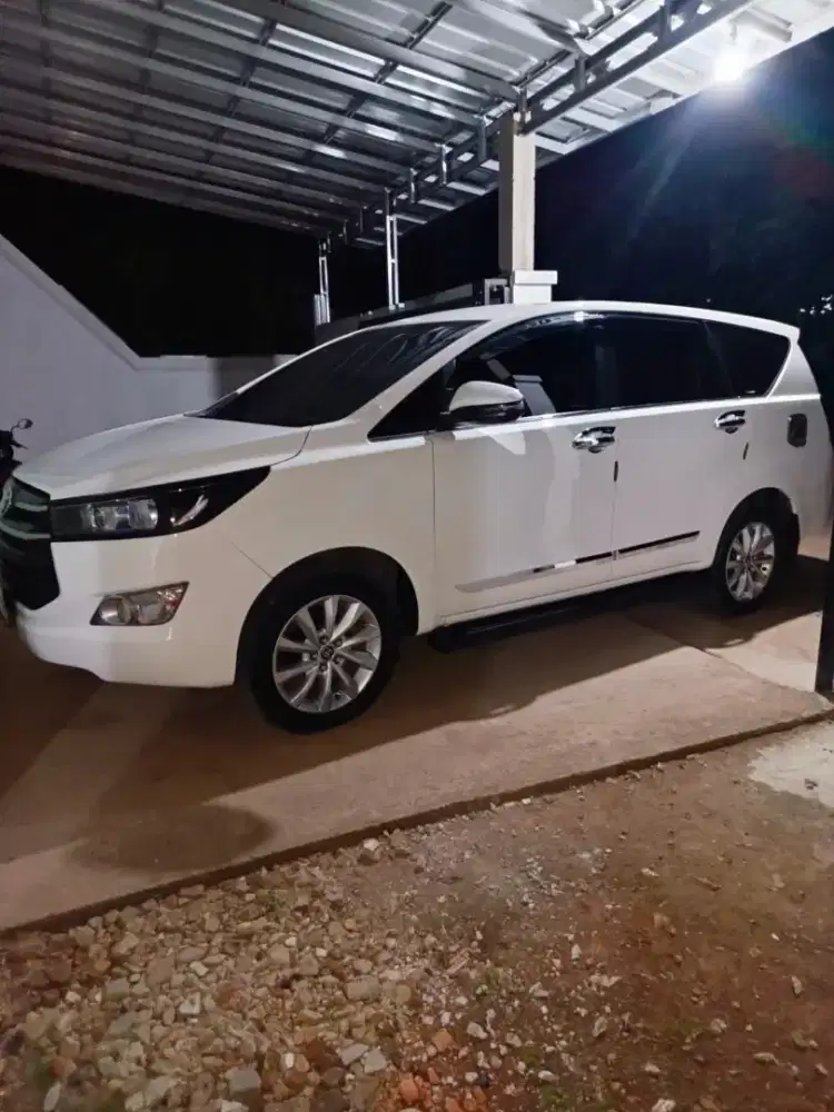 Kijang inova reborn  diesel