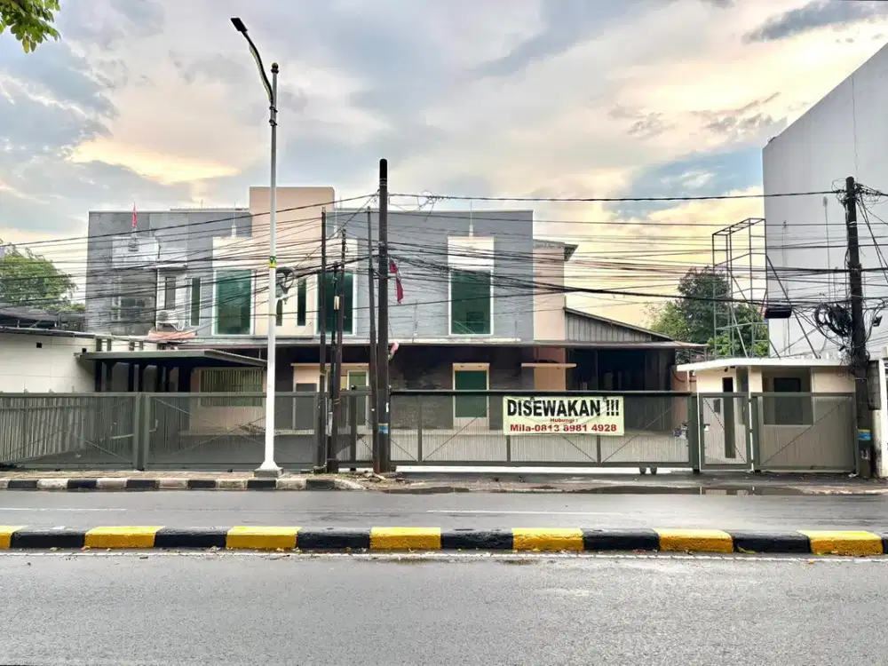 Disewakan Ruko Siap Pakai Lokasi Strategis di Pasar Minggu, Jakarta Selatan