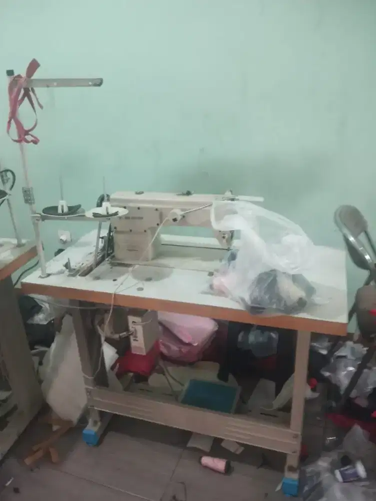 Jual mesin jahit typical servo kondisi baik