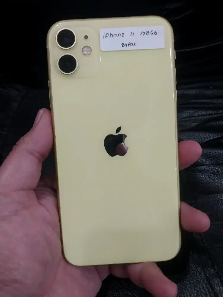 IPHONE 11 128 YELLOW WIFI ONLY