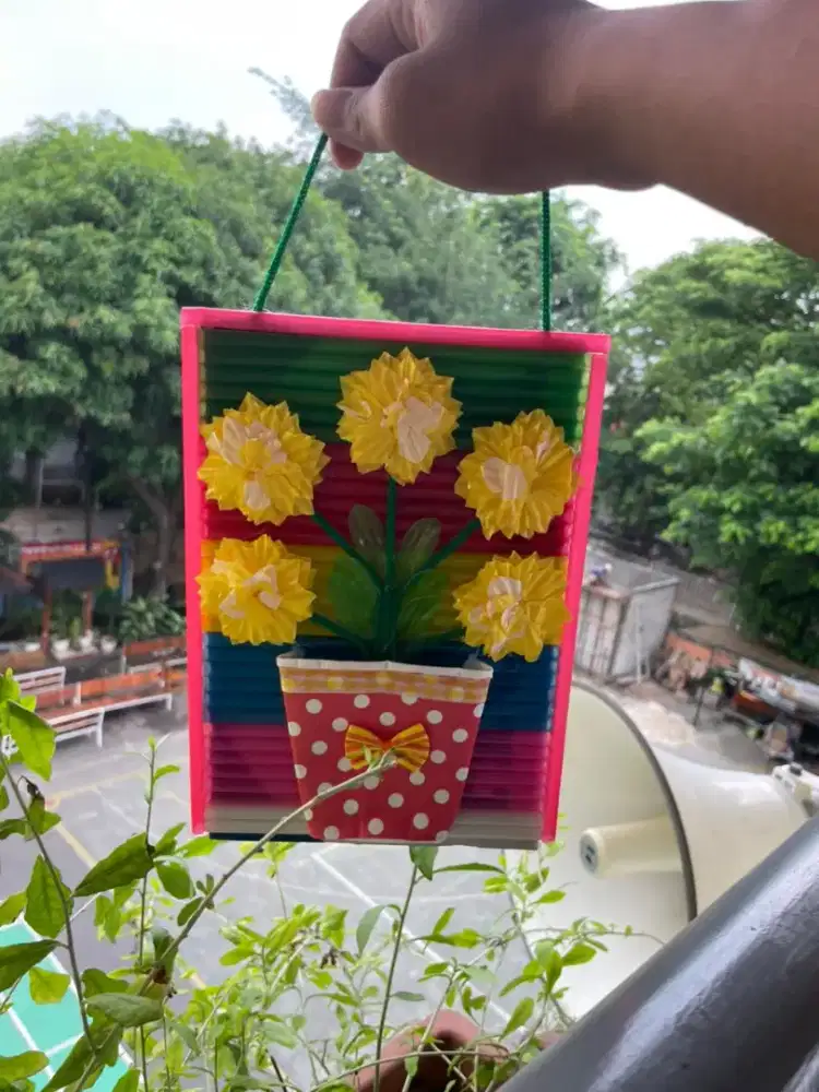 Hiasan dinding rumah