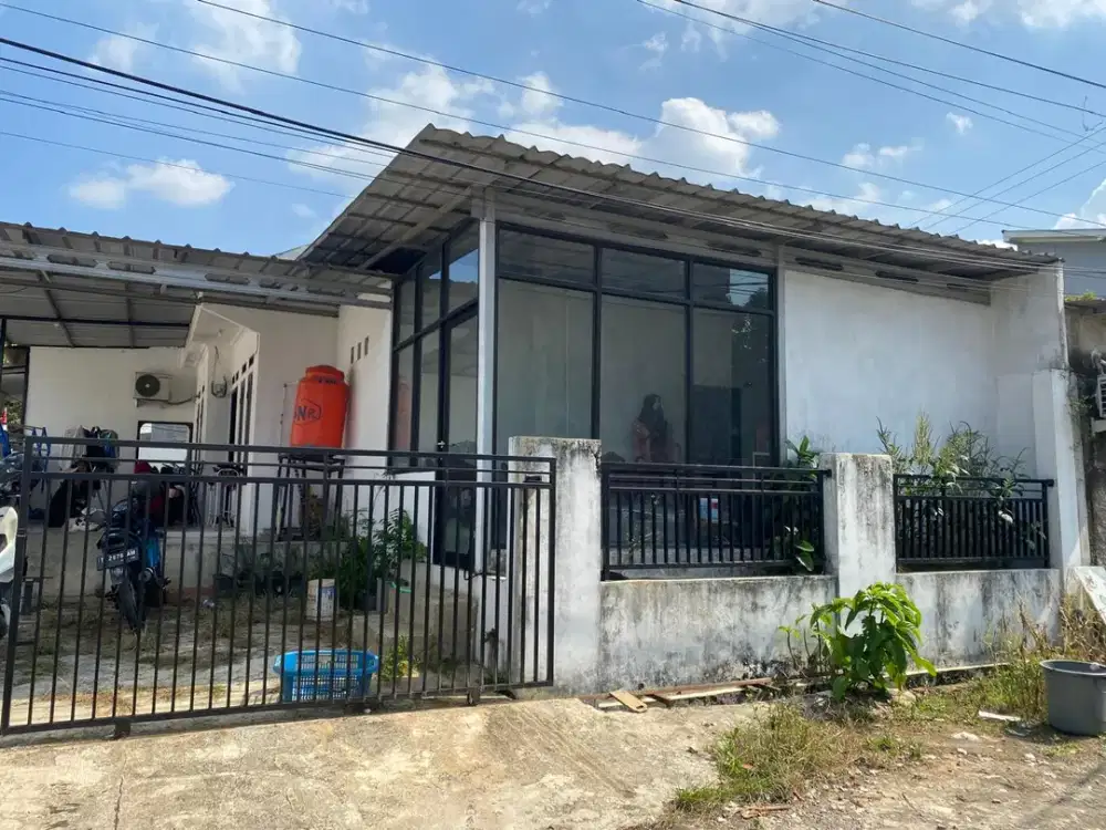 Dijual Murah Rumah Posisi Hook di Perumahan Purwakarta Kota