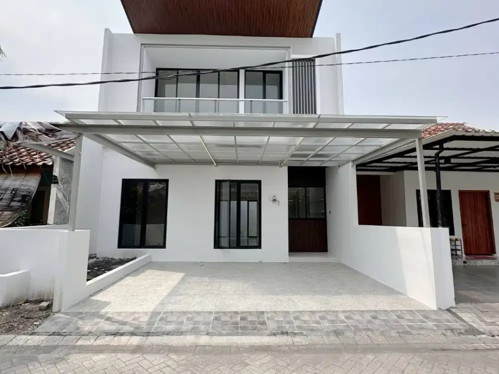 Rumah New Gress, Minimalis dan Modern, Citraland, Surabaya