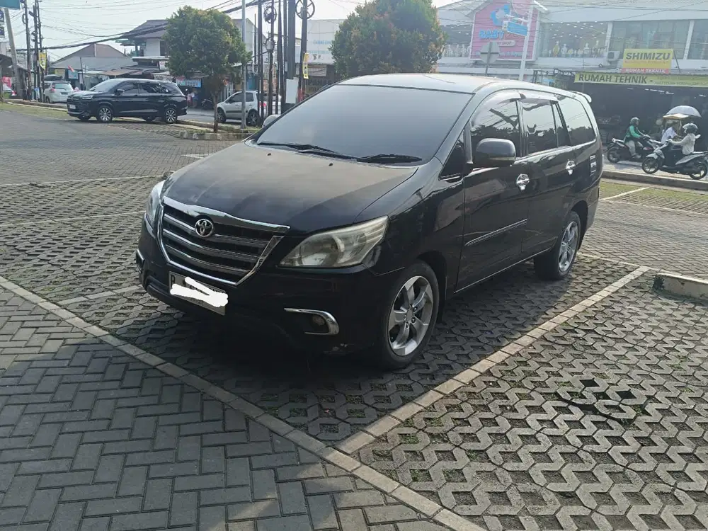Toyota Kijang Innova 2009 Bensin