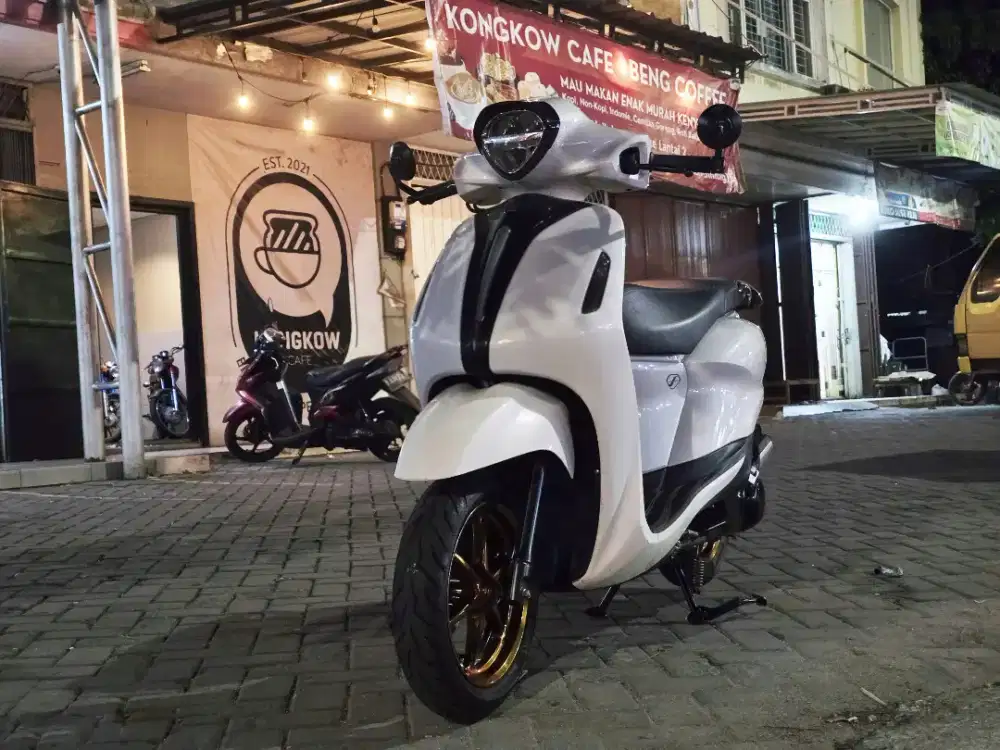 Yamaha grand filano 2023