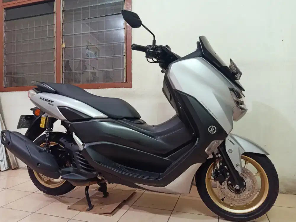 Yamaha NEW N-MAX ABS CONNECTED KEYLESS 2022 ( TYPE TERTINGGI / GRESS)