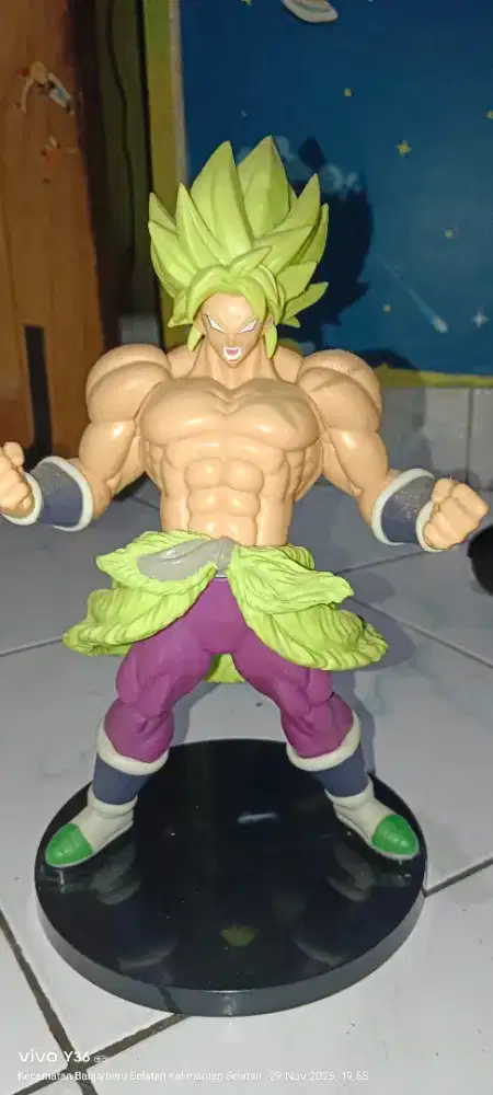 Figure broly dragon ball