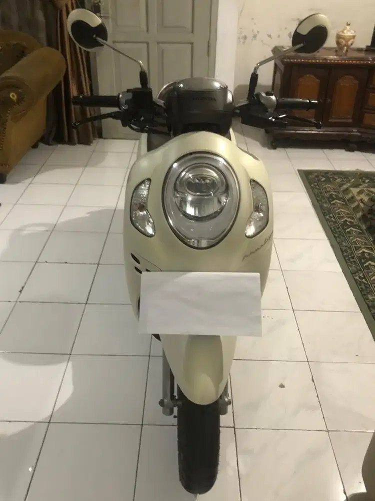 Scoopy Prestige 2024
