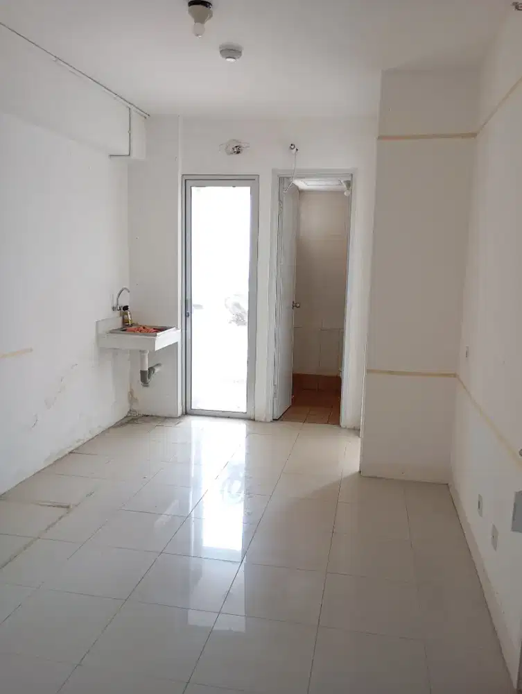 DIJUAL CEPAT APARTEMEN BASSURA CITY TOWER JASMINE 2 KAMAR SHM BISA KPA